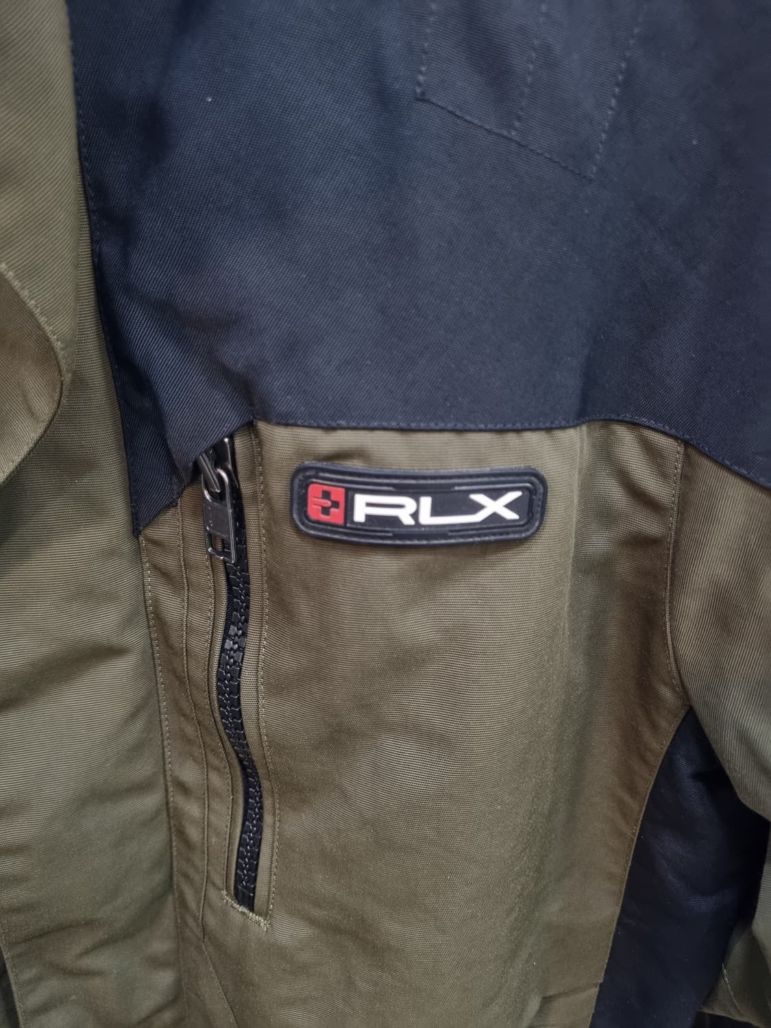 RLX 랄프로렌 남성 자켓 M 블랙/카키 상품이미지4