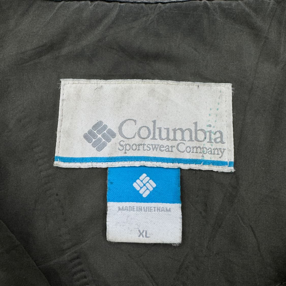 컬럼비아 하드쉘 올드스쿨 카키 자켓 상품이미지6