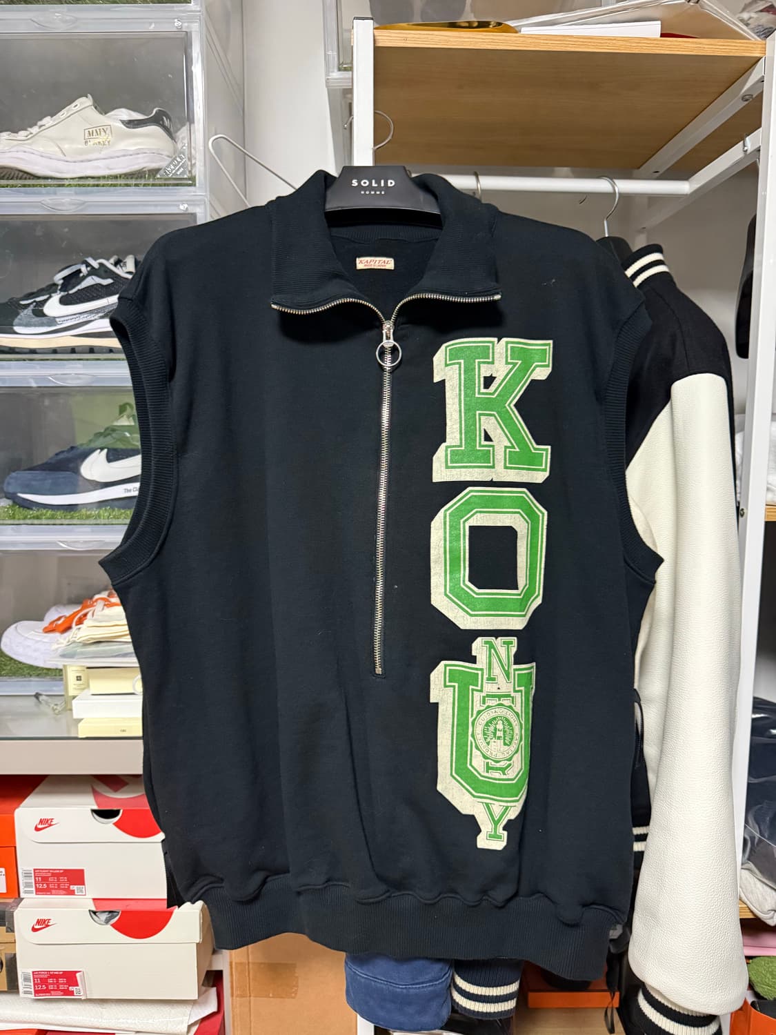 캐피탈 30 플리스 하프 집 베스트 블랙 상품이미지1