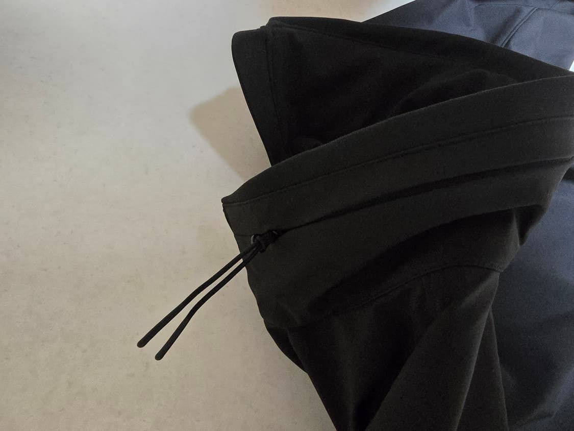 C.P. Company 블랙 쉘 자켓 상품이미지9