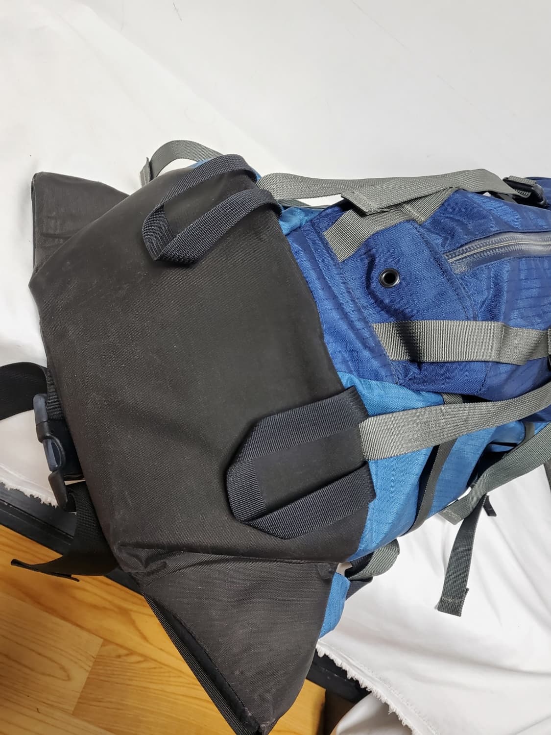 아크테릭스 배낭 정품 35L 상품이미지3