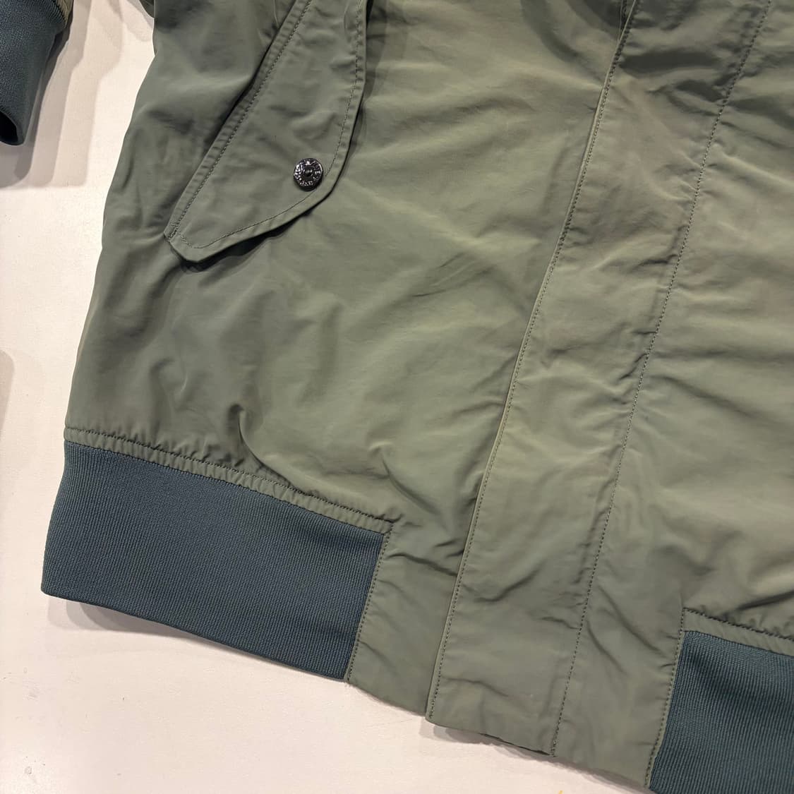 [M] 14s 스톤아일랜드 마이크로 랩스 후드 자켓 카키 그린 D405 상품이미지6