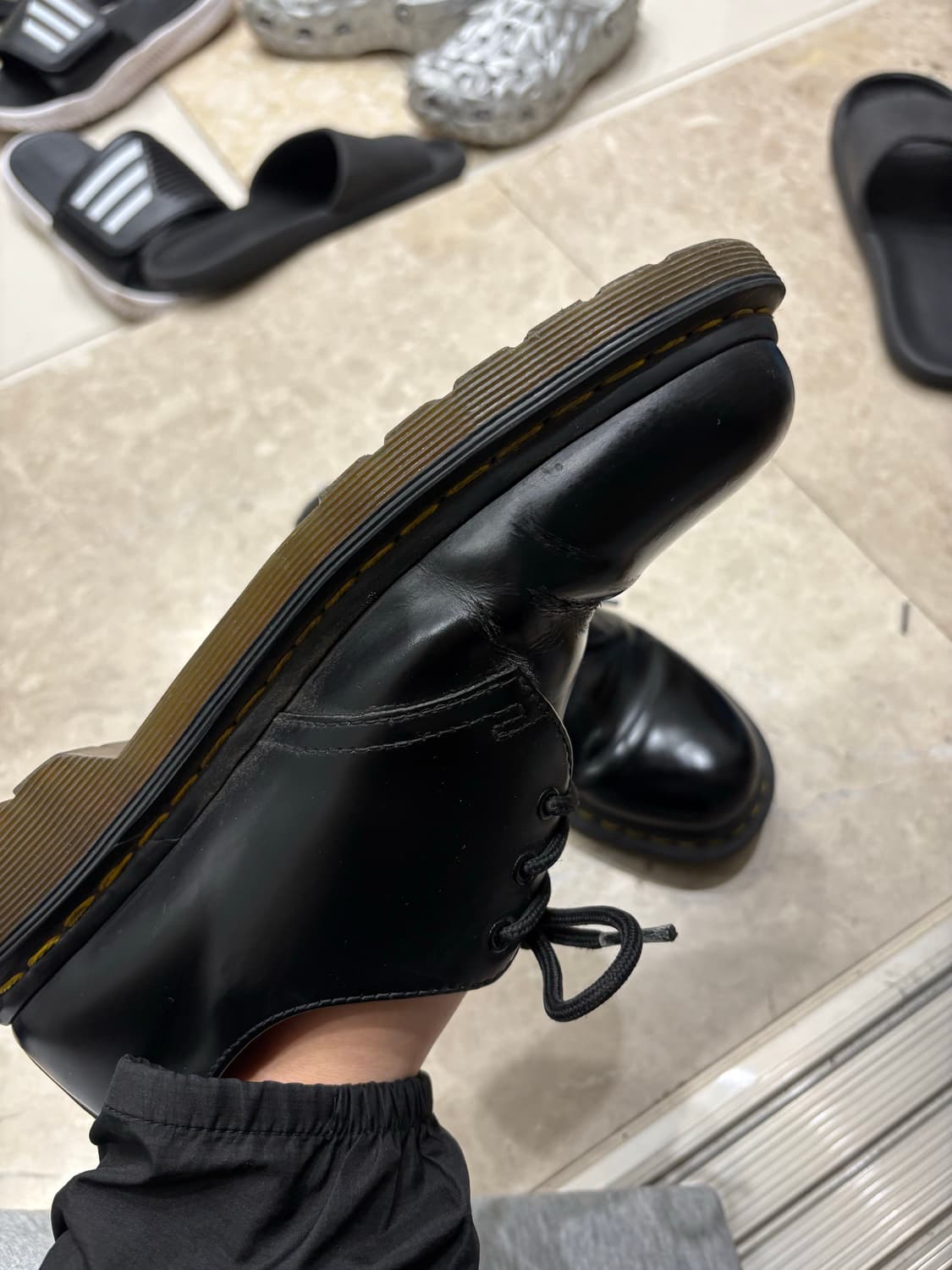 닥터마틴 1461 스무스 250mm 상품이미지7