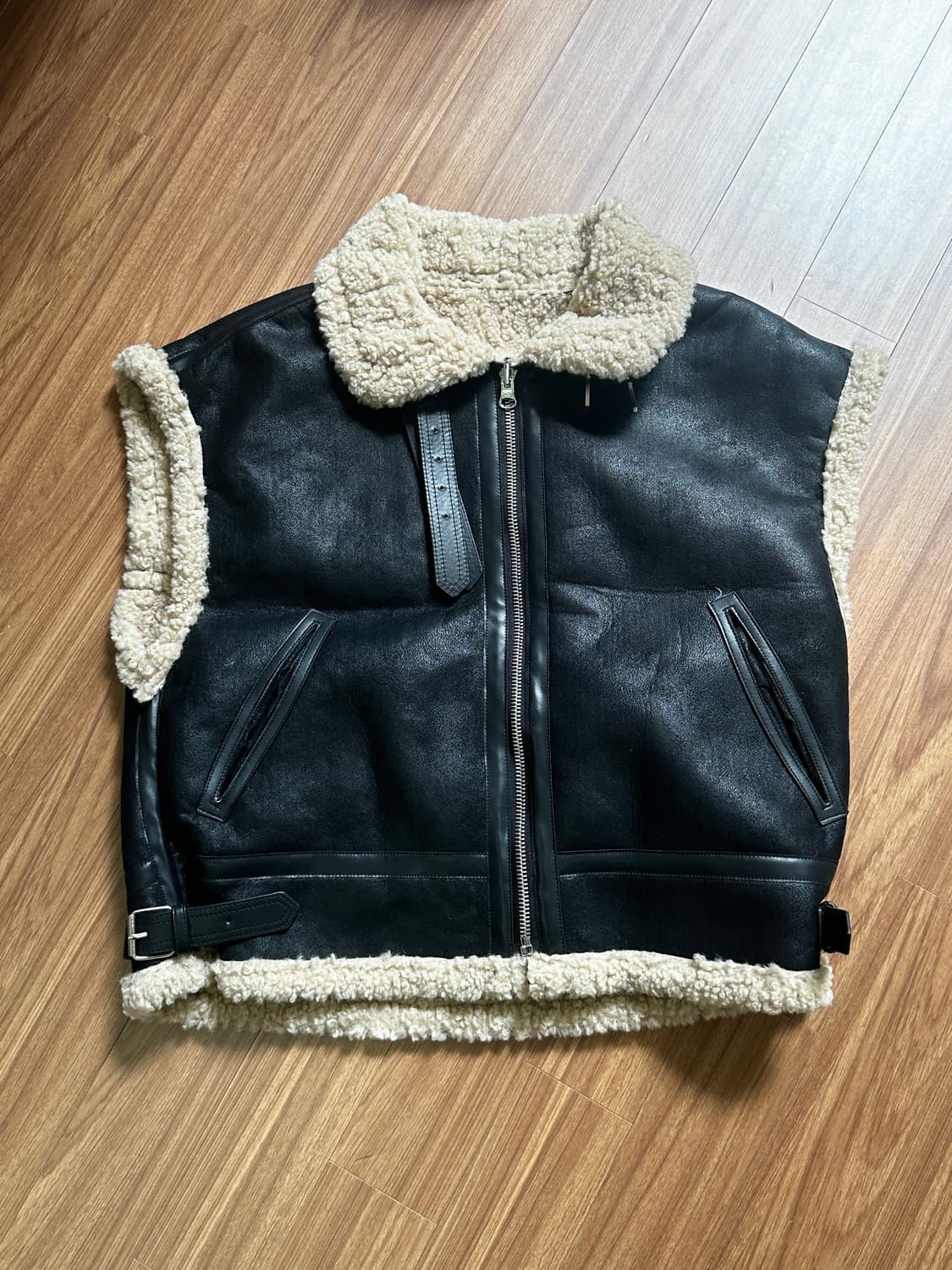 무스탕 조끼 상품이미지1