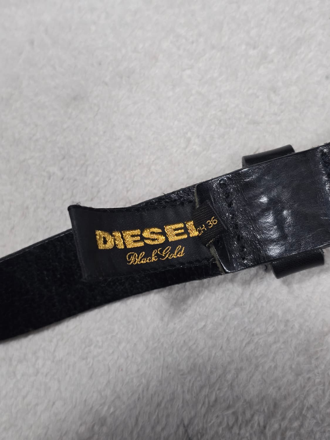 Diesel 디젤 블랙 골드 캔 버클 레더 벨트 상품이미지5