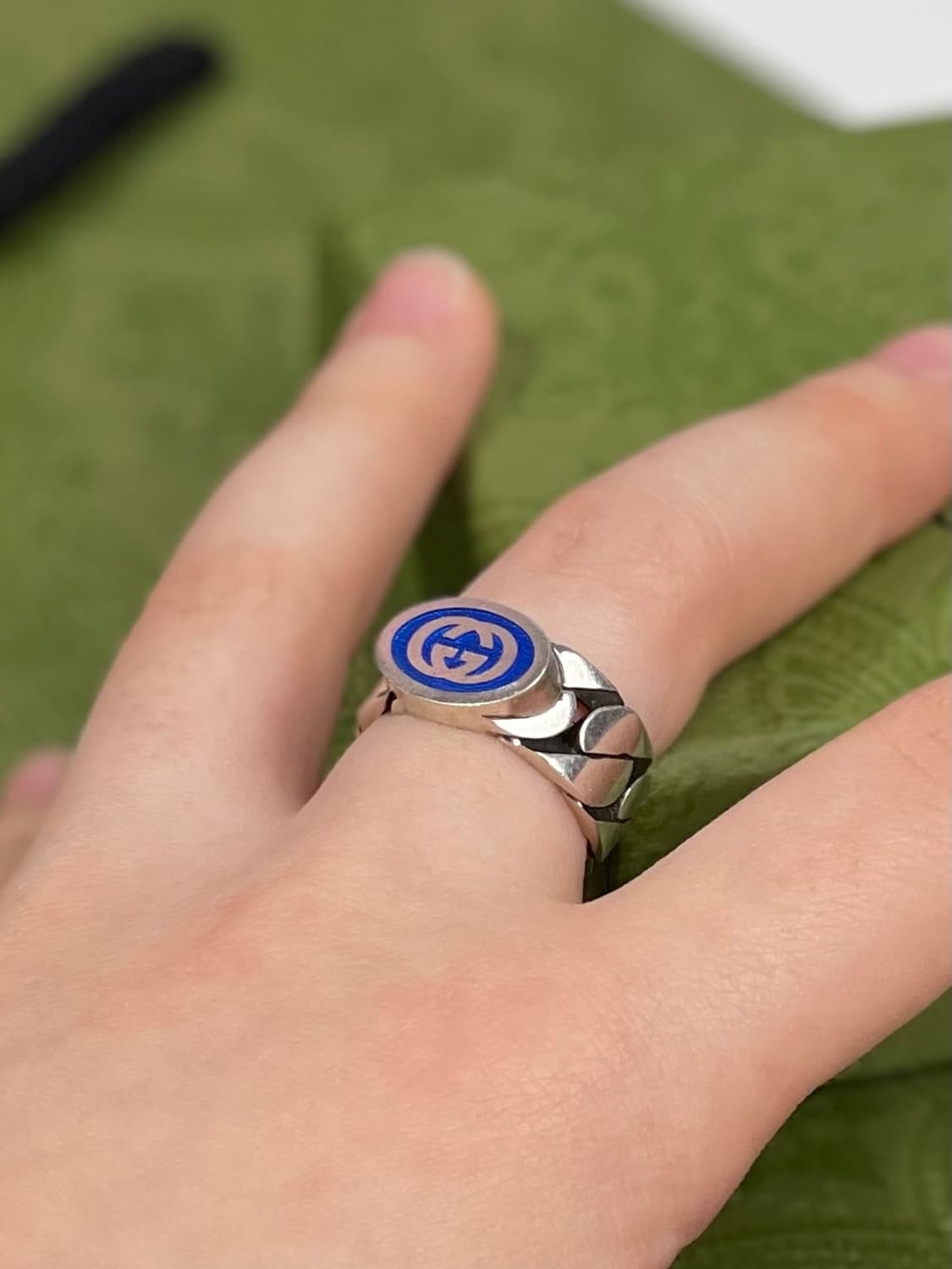 (정품/새상품) 구찌 공용 실버 인터로킹 G 에나멜 블루 링 반지 상품이미지5