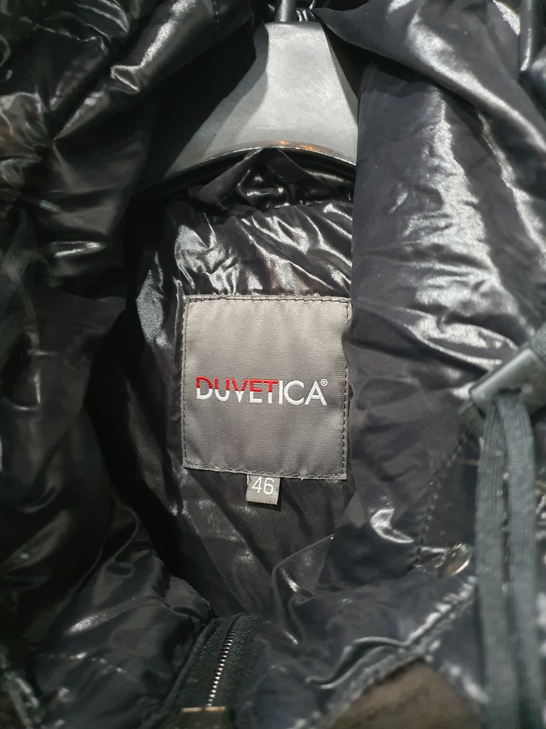 듀베티카 여성 후드 패딩 조끼(정품)
 상품이미지4