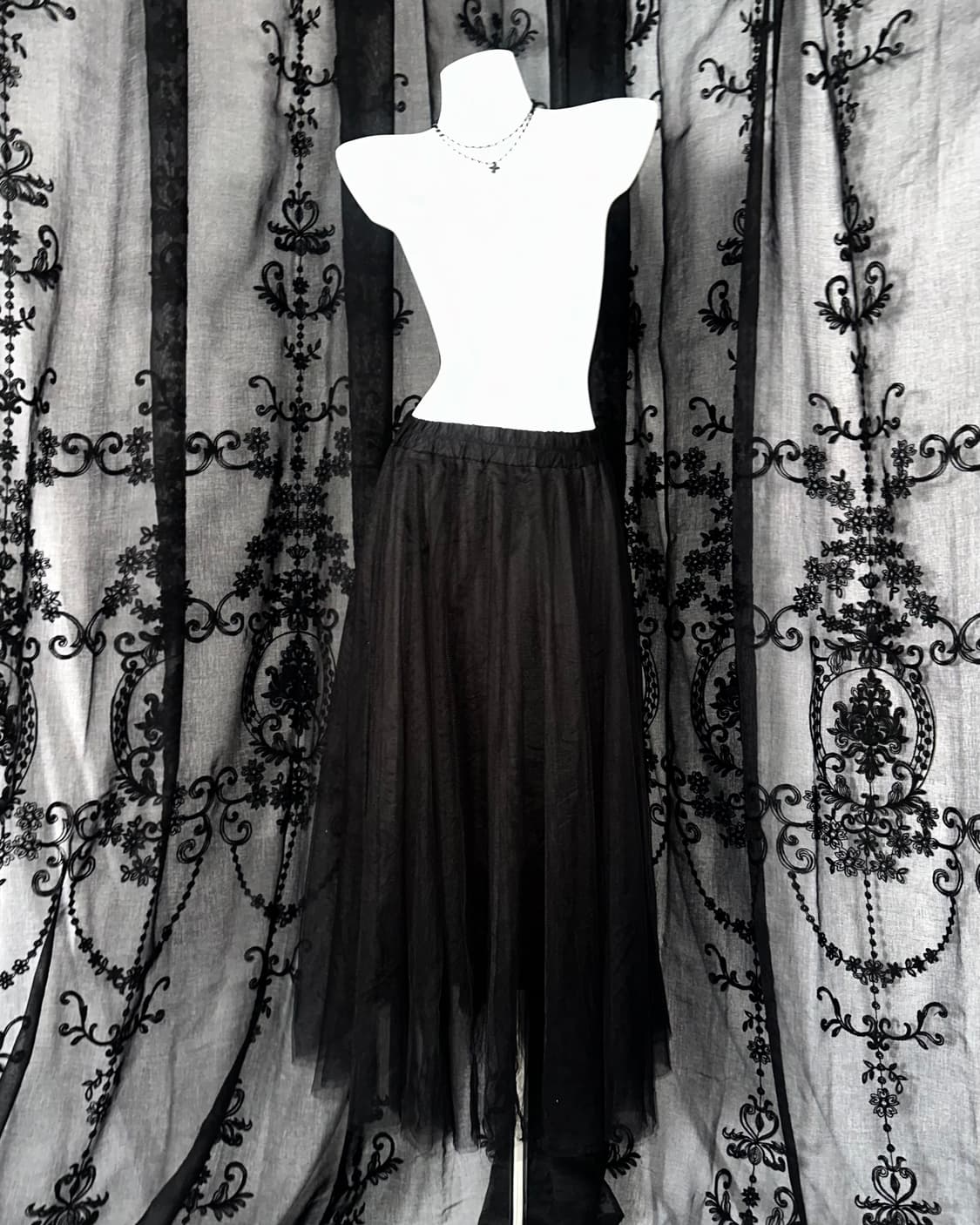 black long skirt 상품이미지1
