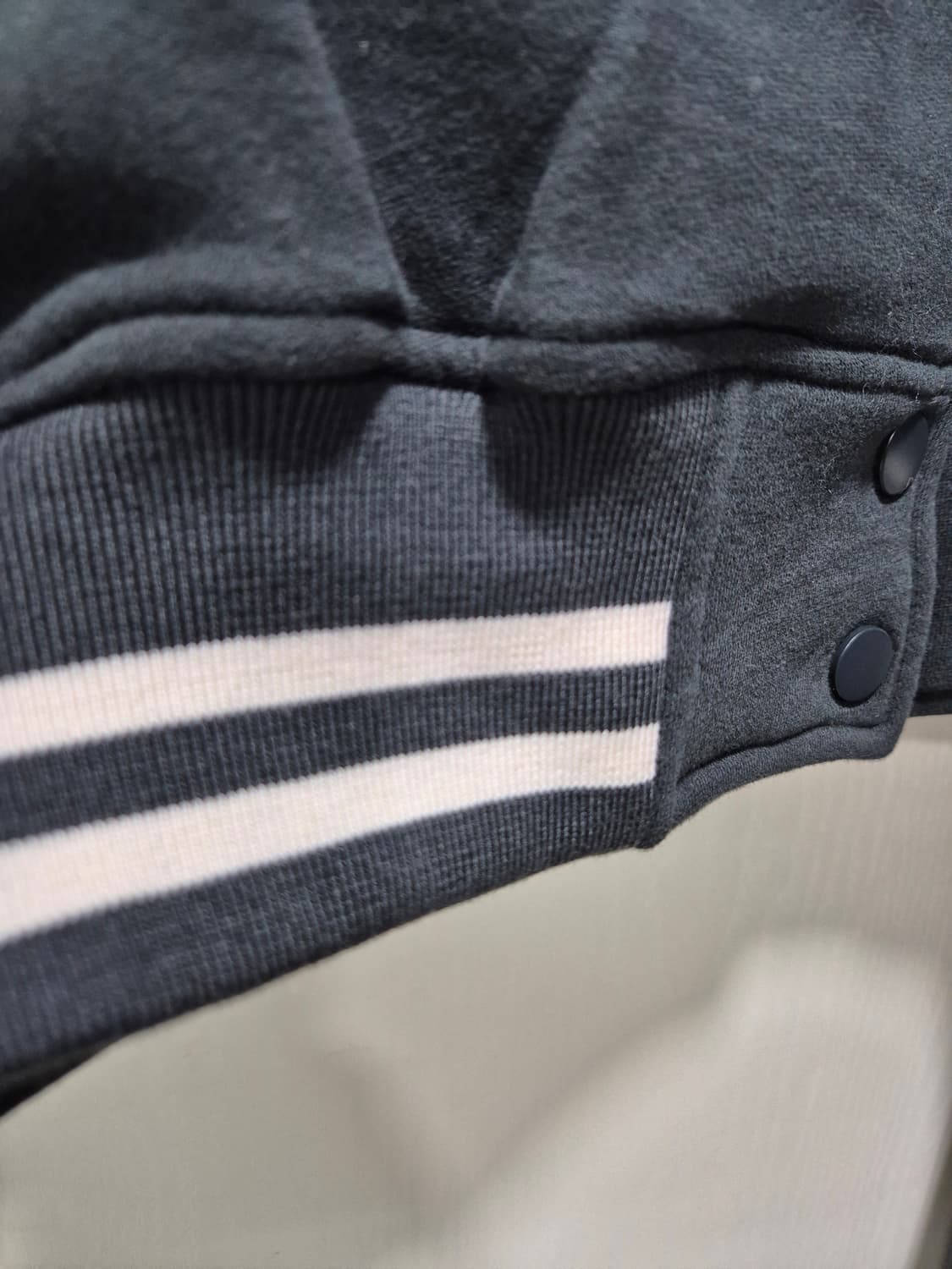 DIAIRE. 배색 야구 점퍼 상품이미지8