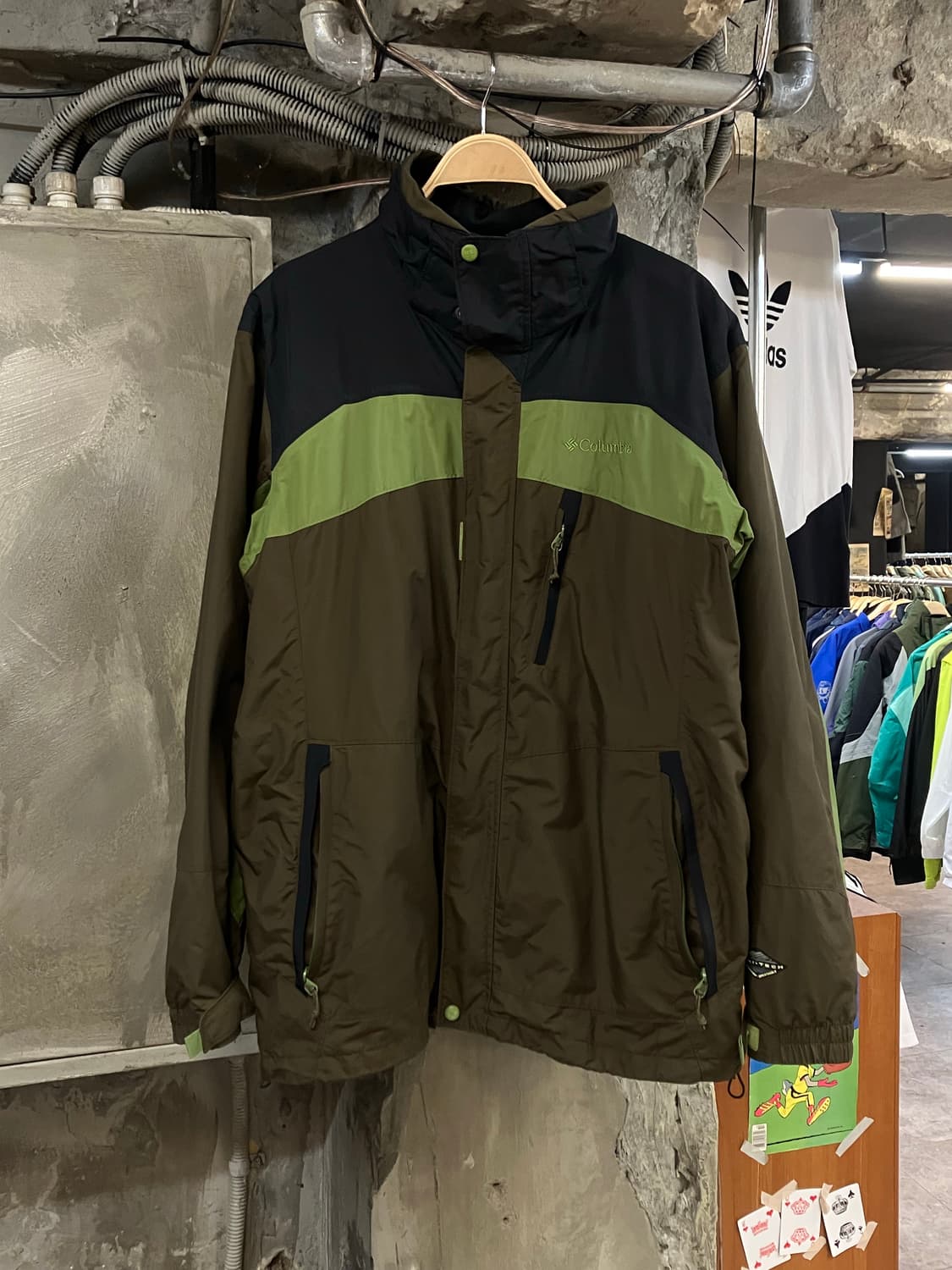 컬럼비아 티타늄 고어텍스 바람막이 자켓 브라운 L  #csz2813 상품이미지1