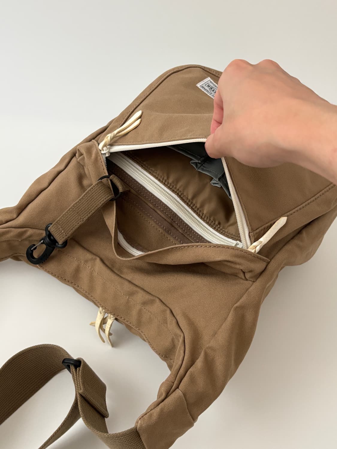 beat shoulder bag (beige)  상품이미지7