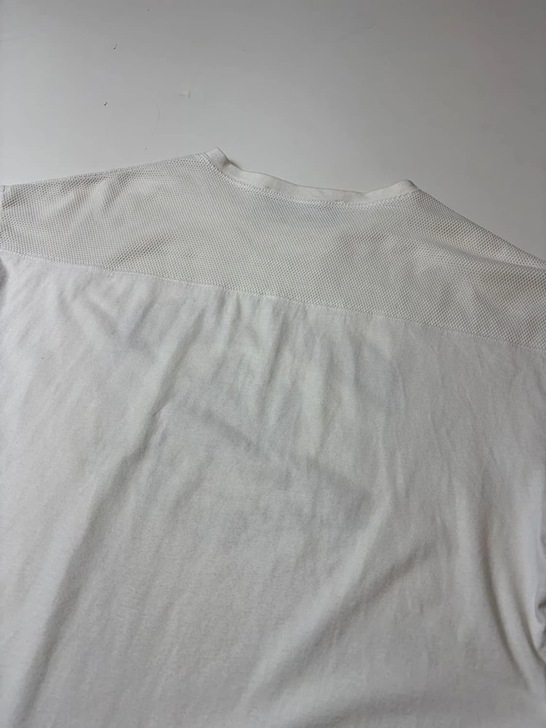 오니츠카타이거 프론트 그래픽 코튼 반팔 티셔츠 PN9555 상품이미지4