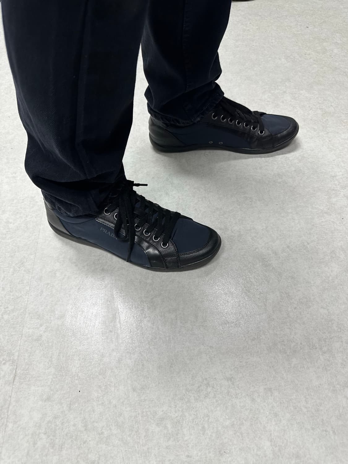 프라다 스포츠 레더 나일론 스니커즈   상품이미지10