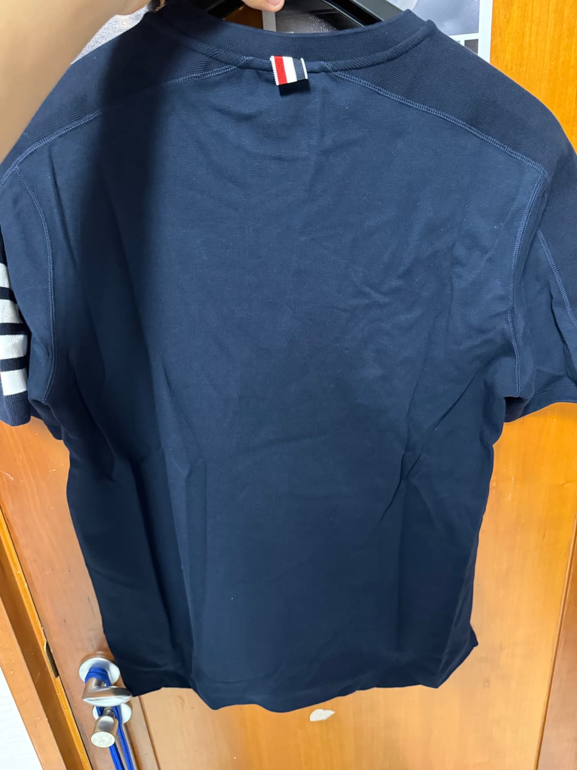 톰브라운 반팔티 상품이미지4