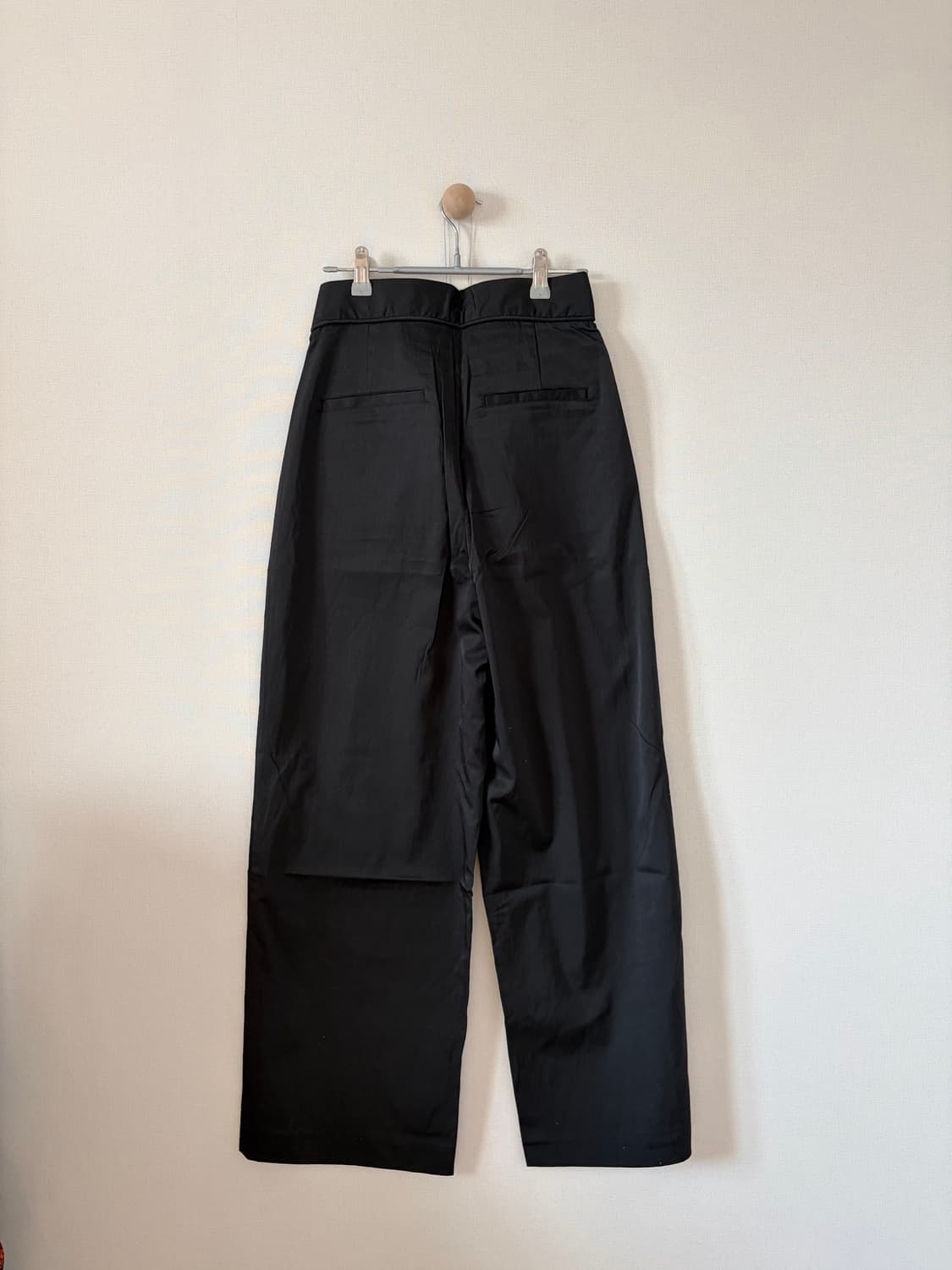 트리밍버드 핀턱 와이드 슬랙스 블랙 상품이미지3