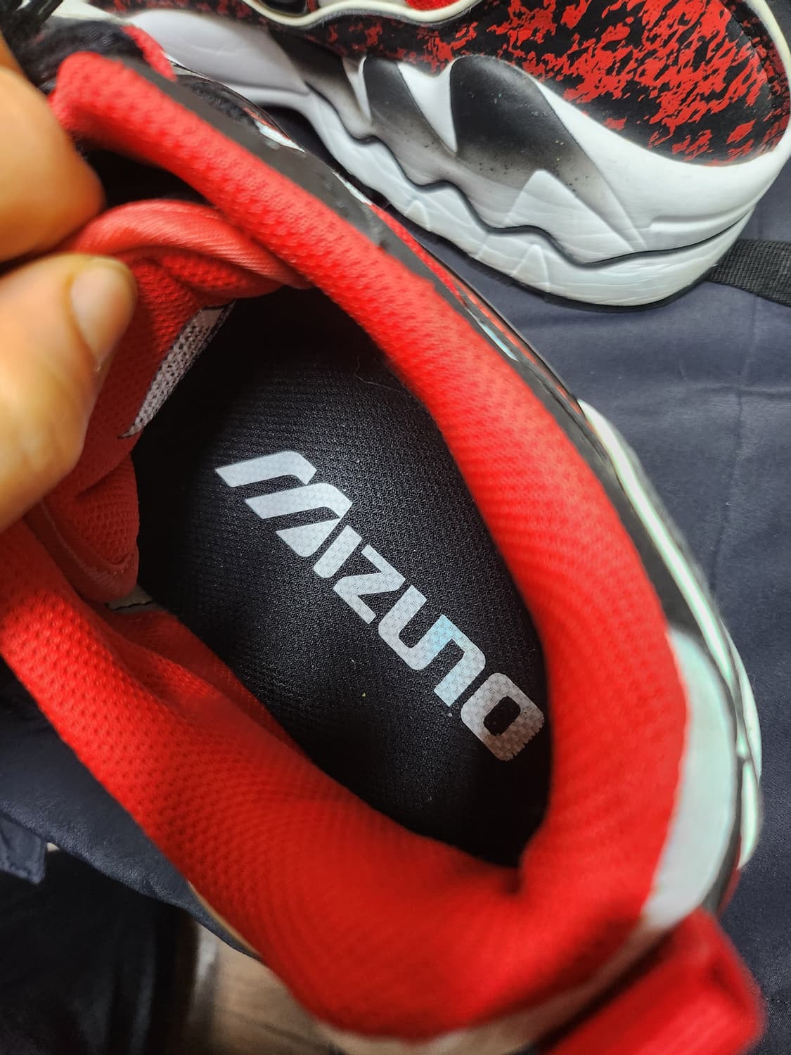 미즈노웨이브라이더 275 상품이미지5