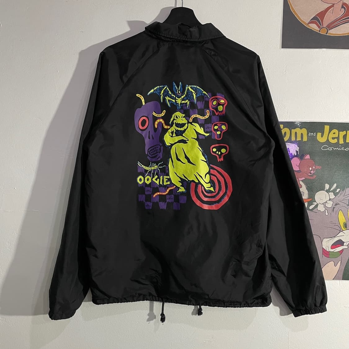반스 x 크리스마스의악몽 코치자켓 상품이미지2