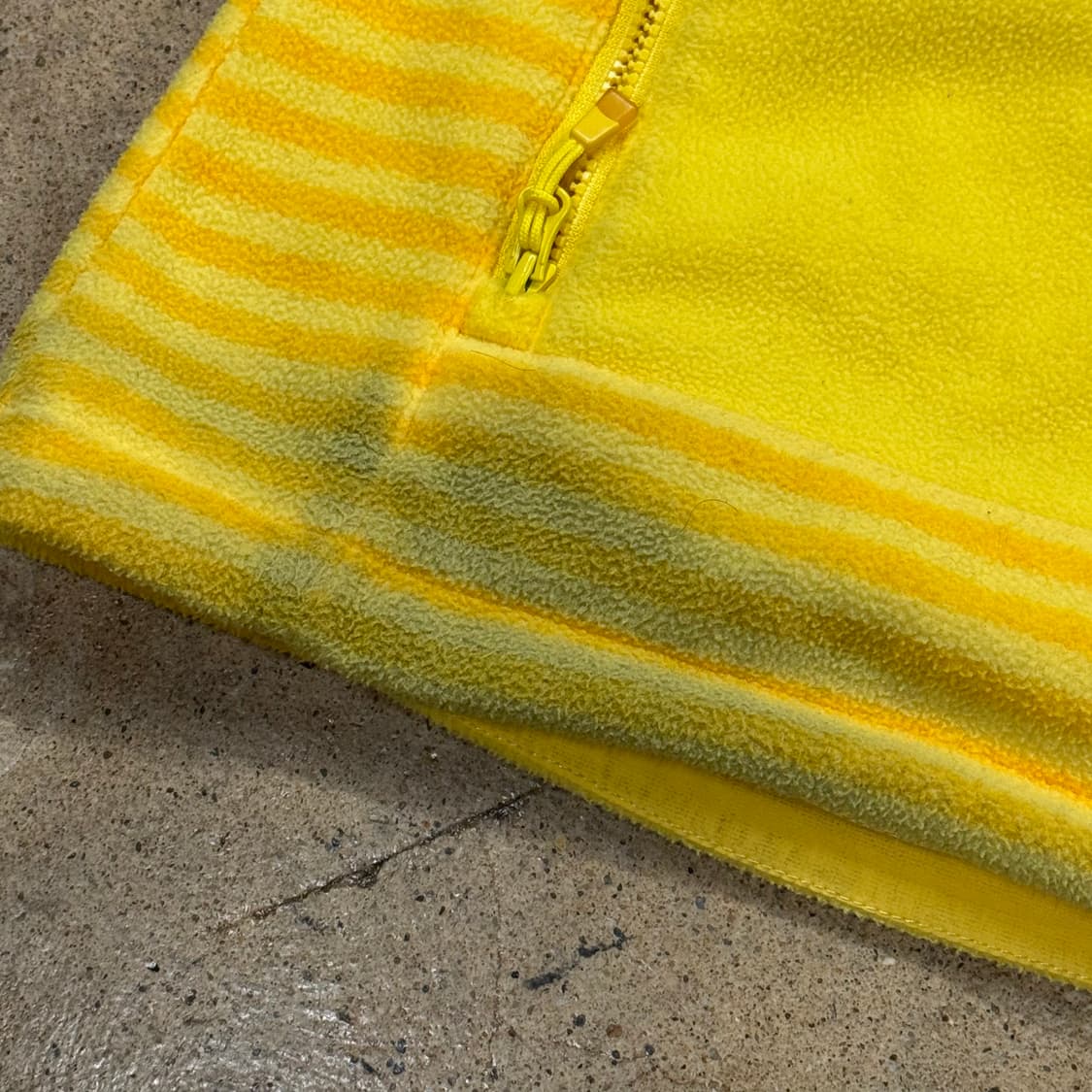 노스페이스 옐로우 스트라이프 후리스 상품이미지9