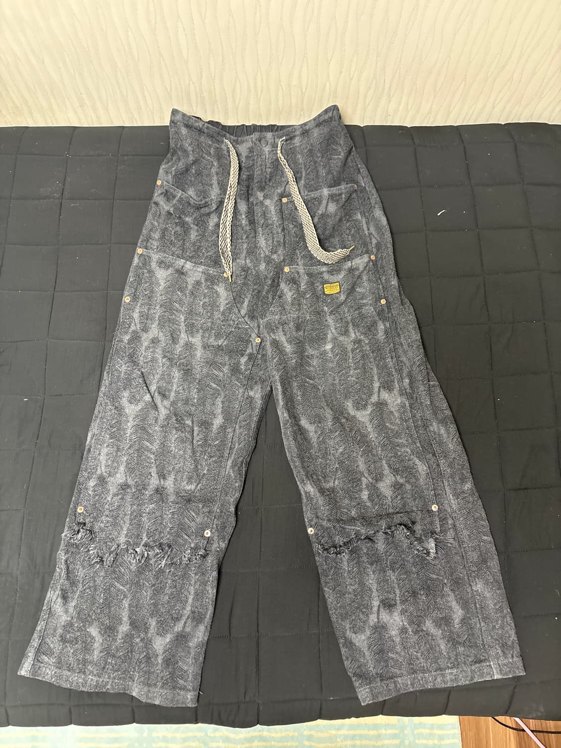 캐피탈 페더 팬츠 2사이즈 상품이미지1