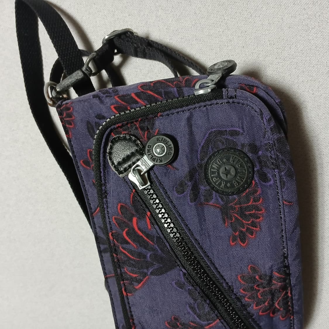 Kipling 키플링 고릴라 미니 크로스백 빈티지 가방 상품이미지3