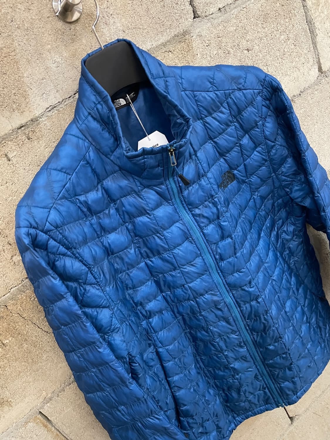 노스페이스 써모볼 경량 패딩 상품이미지3