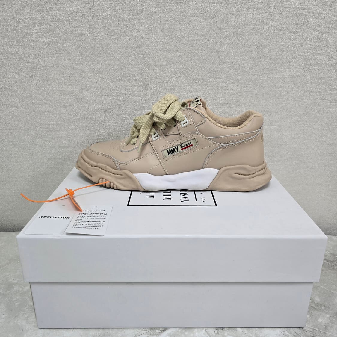 메종 미하라야스히로 파커 스니커즈 신발 43사이즈 판매 상품이미지1