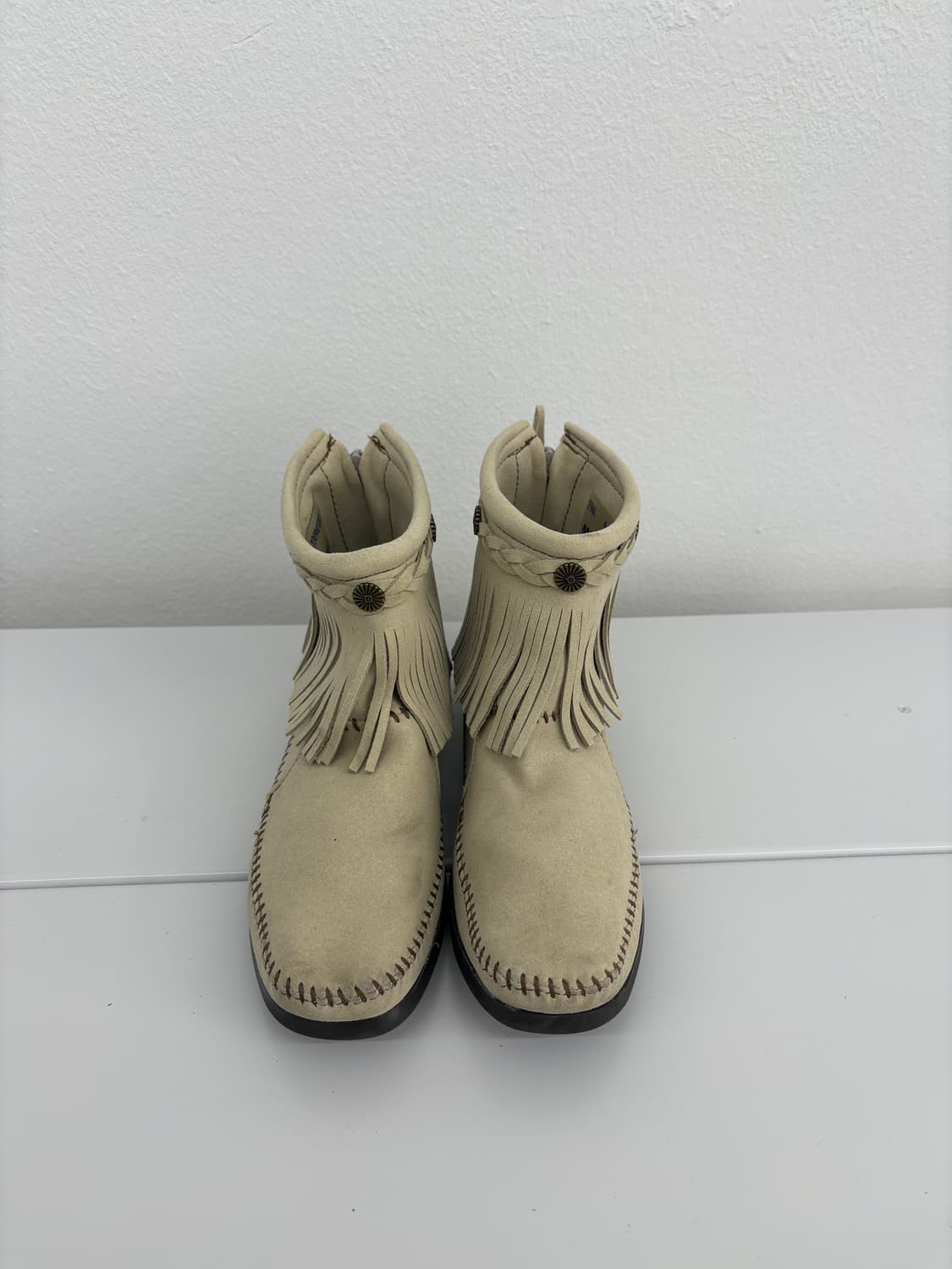 Minnetonka 프린지 부츠 스웨이드 상품이미지5