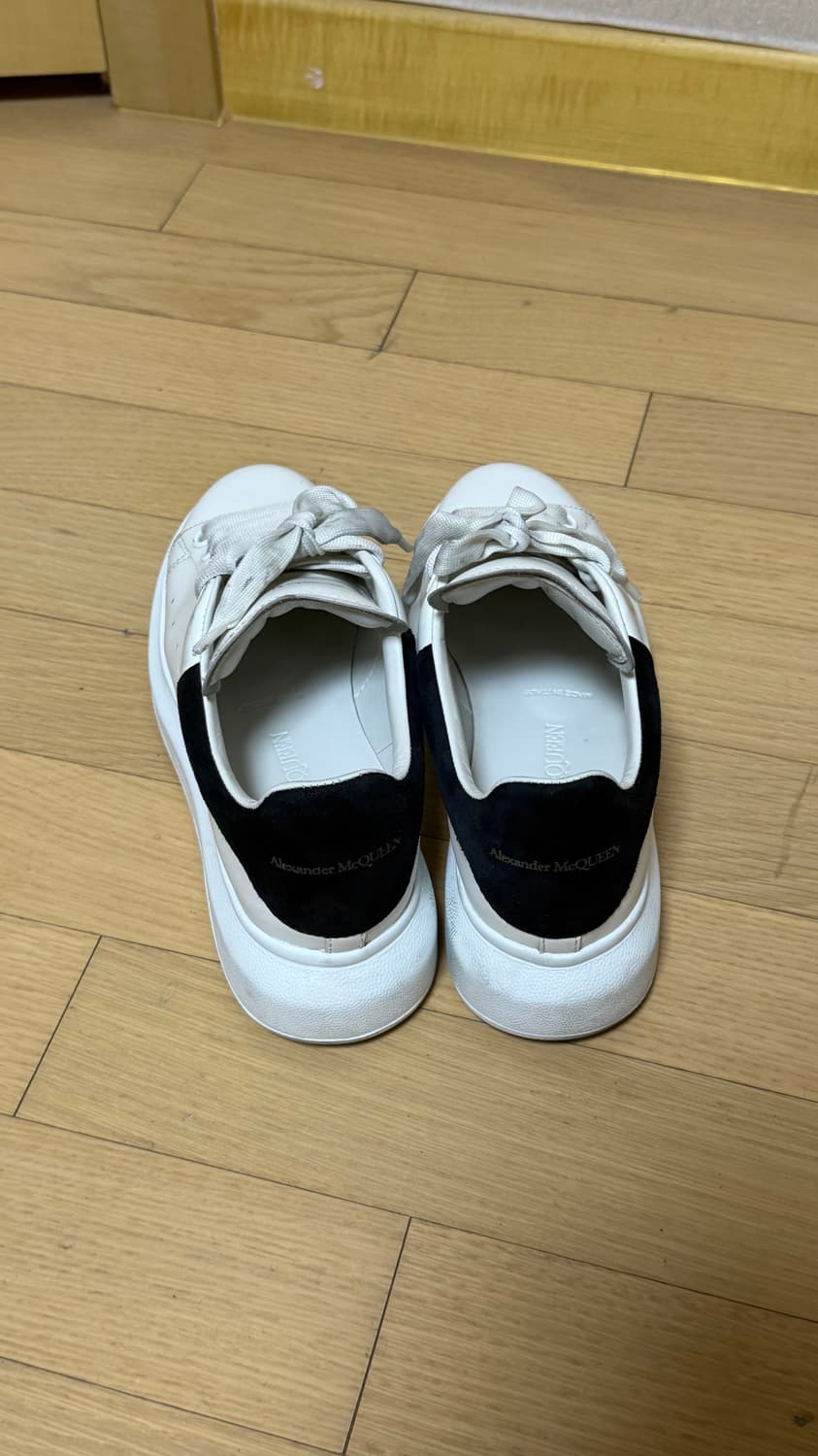 Alexander McQueen 스니커즈 상품이미지2