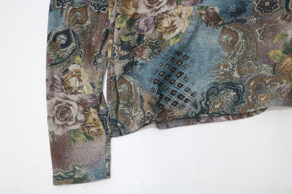 아데소(adesso) 빈티지 플라워 페이즐리 하프넥 니트 탑 (L) 상품이미지4