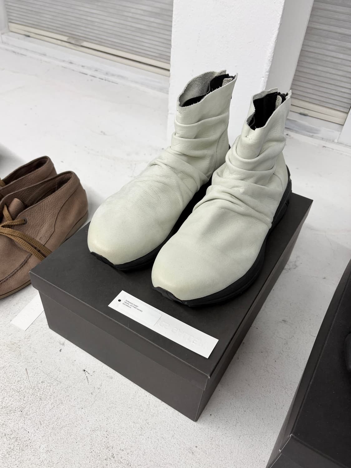 토네이도 마트 드레이프 레더 부츠 상품이미지3