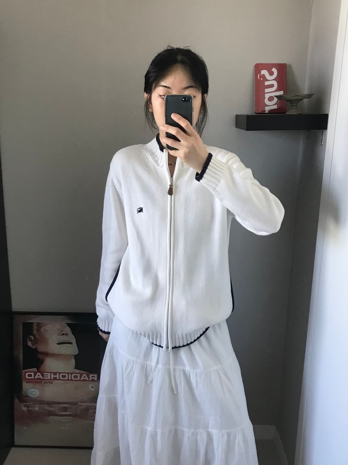 버버리 블랙라벨 자수로고 화이트 니트 풀집업 상품이미지1