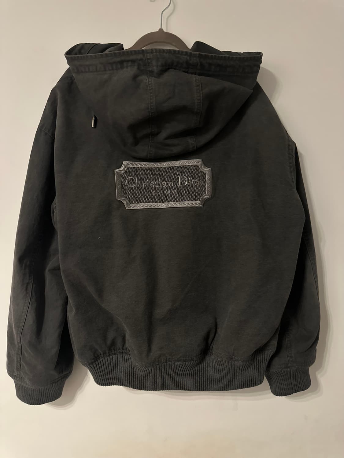 디올 꾸뛰르 자수 로고 데님 후드 재킷 상품이미지2