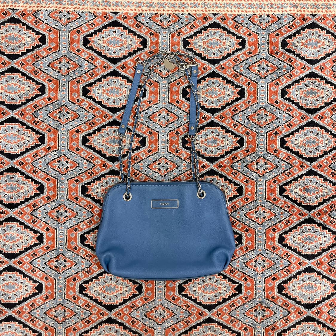 DKNY 블루 체인 숄더백 상품이미지1