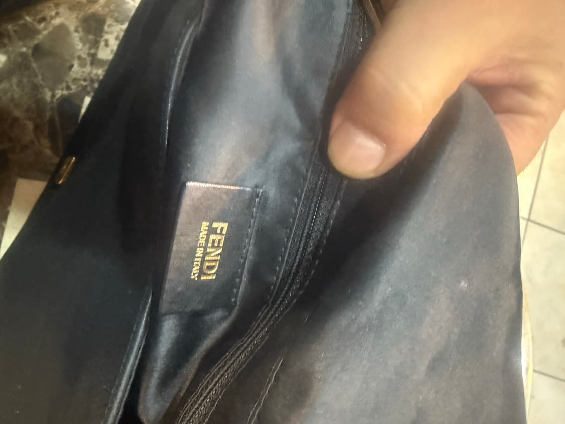 정품 펜디 마마 포에버 숄더백 팝니다 상품이미지7