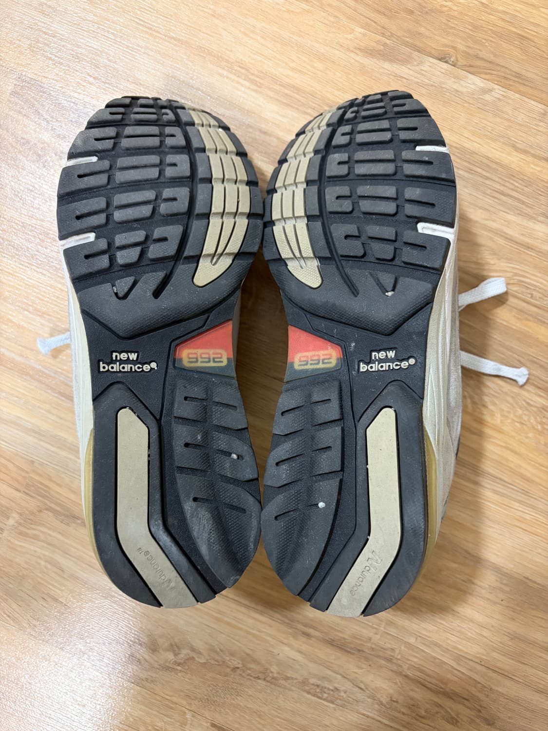 뉴발란스 M992GR (245)  상품이미지8