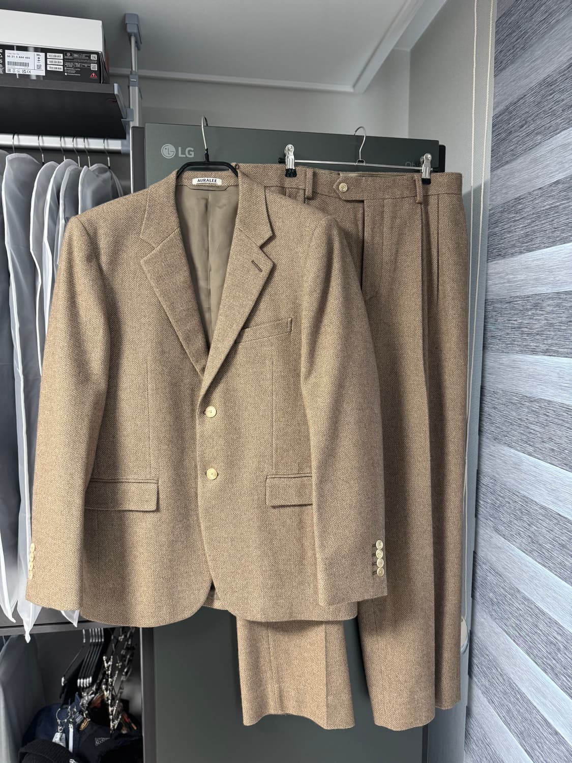 [5] 오라리 수트 셋업 상품이미지1