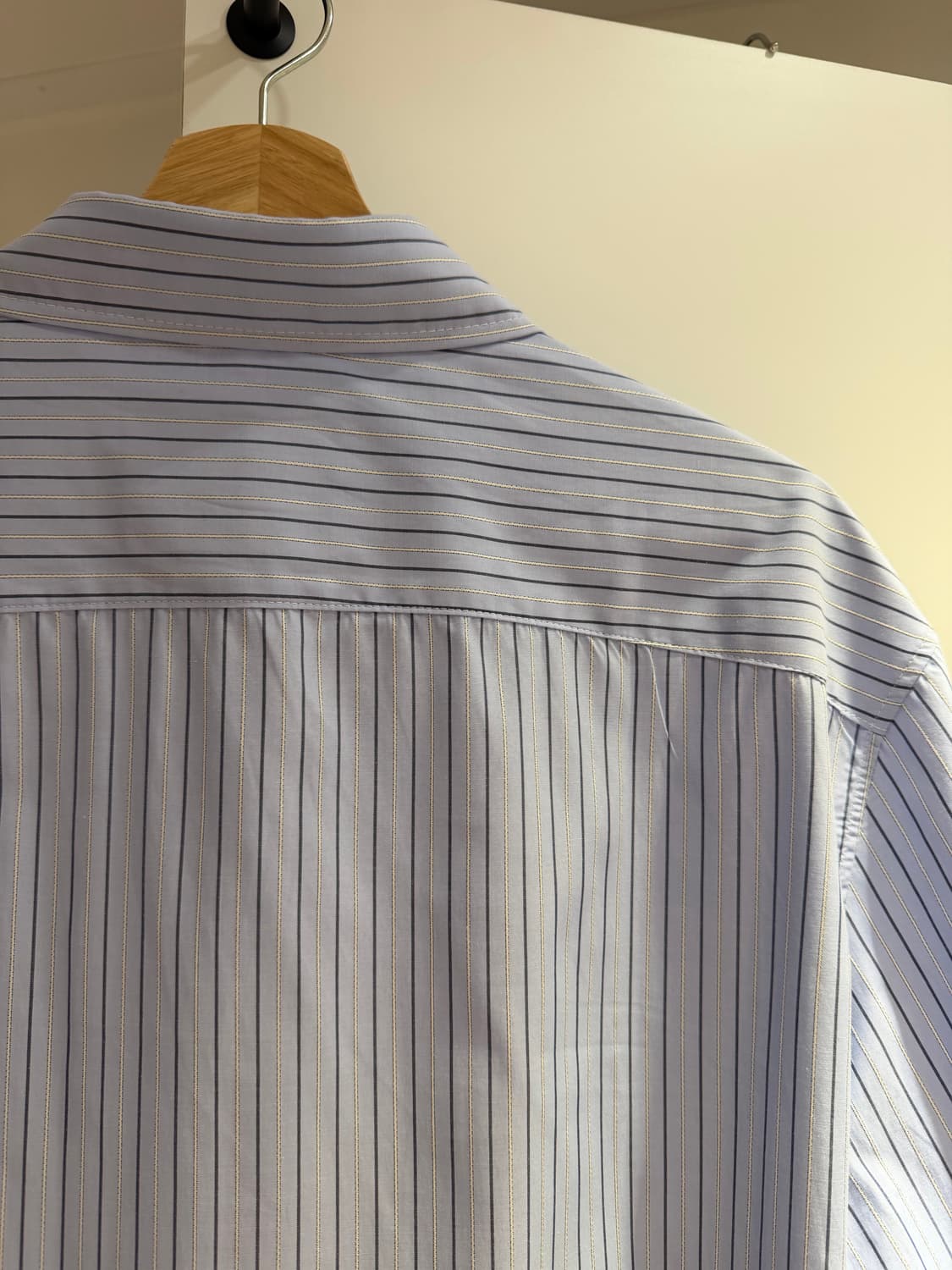 틀영 op 라이트 스트라이프 셔츠 / 올데이 투포켓 샴브레이 셔츠 XL 상품이미지4