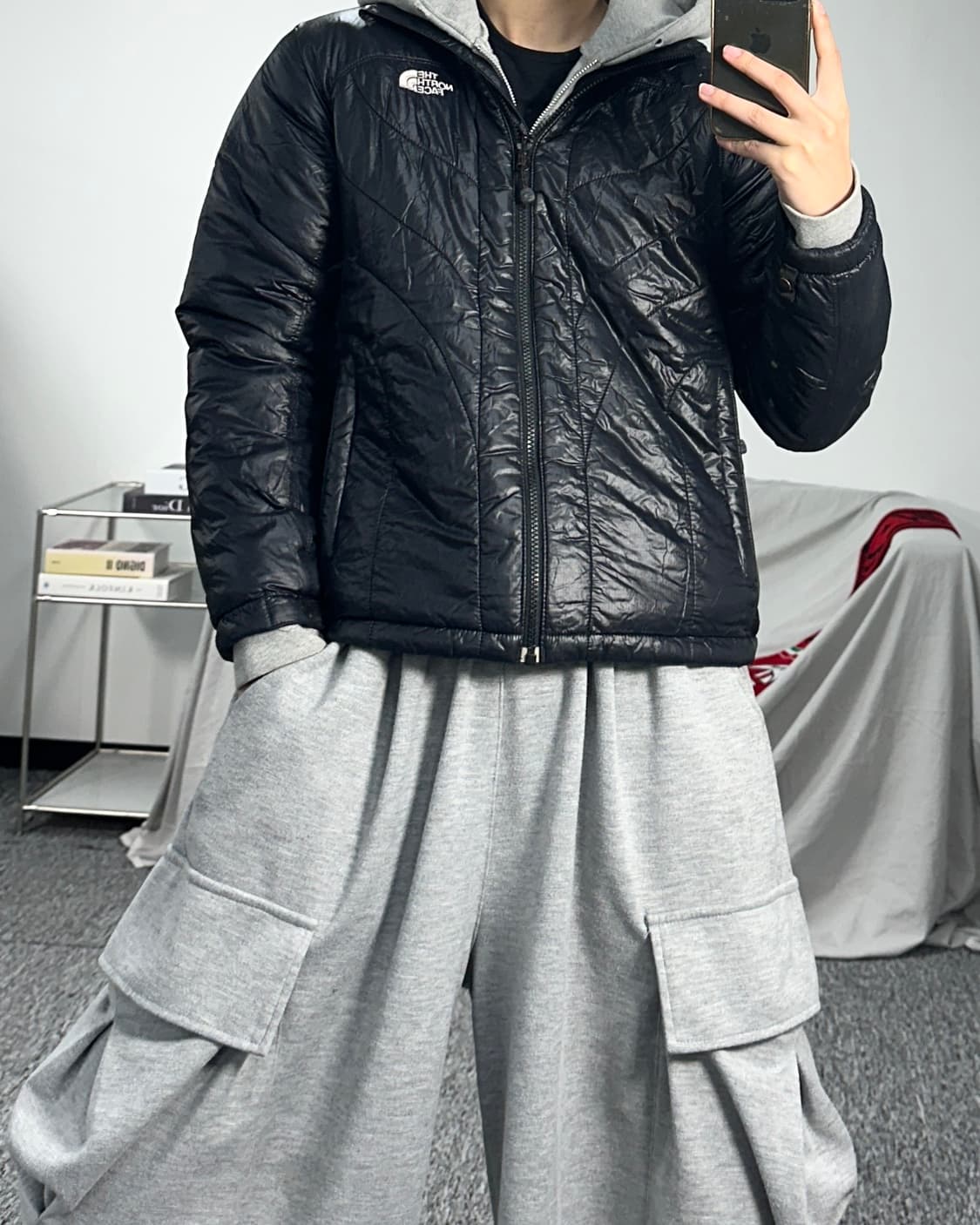 노스페이스 블랙 유광 경량패딩 자켓 90 상품이미지3