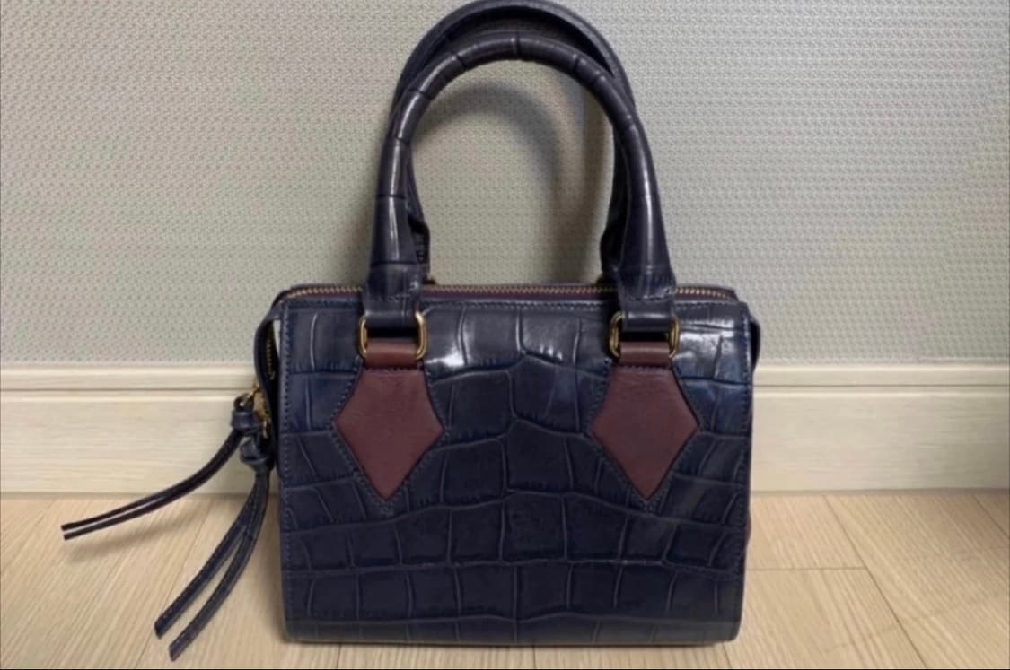 비비안웨스트우드 보라 가방 상품이미지2