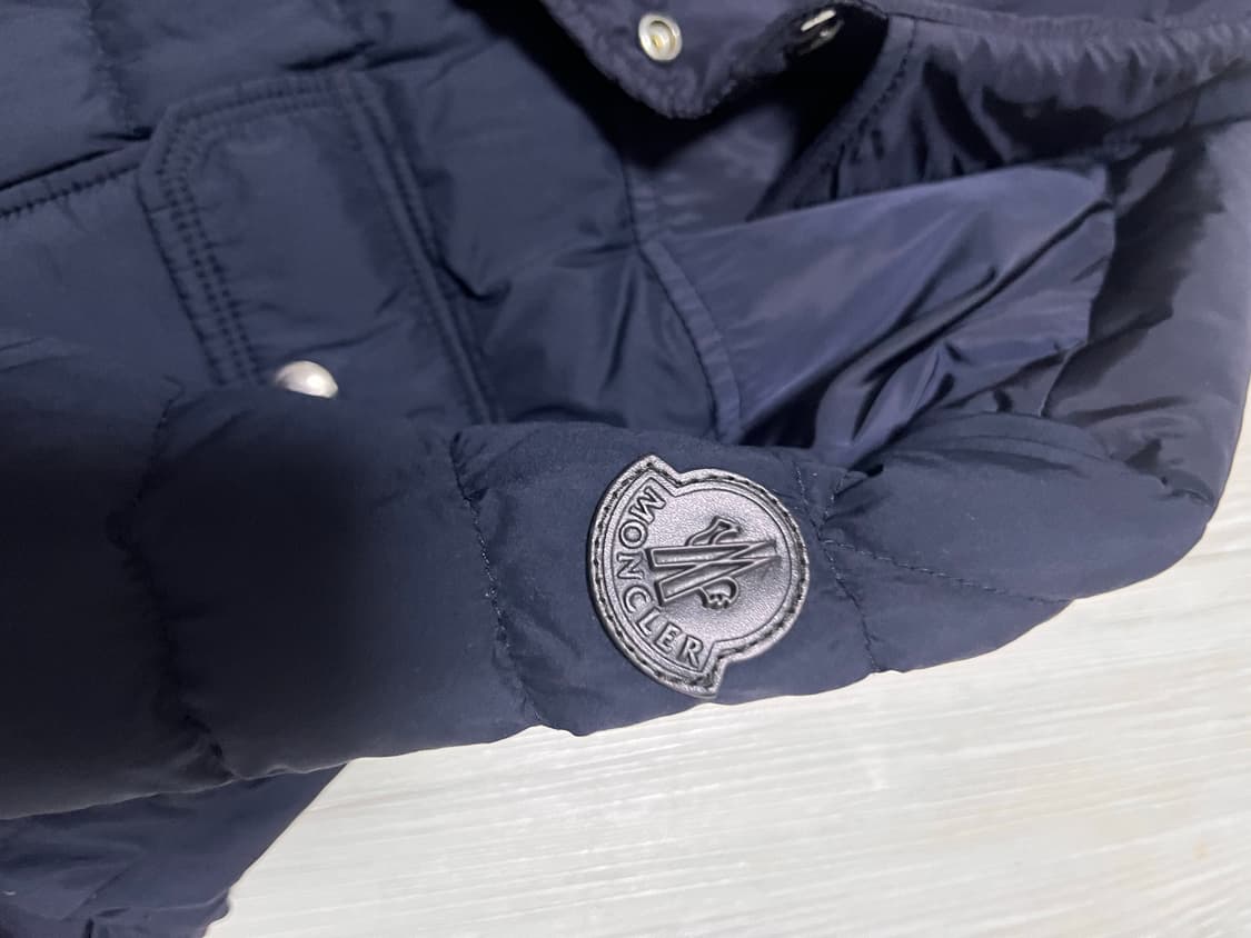 몽클레어 남성 경량패딩 네이비 상품이미지3