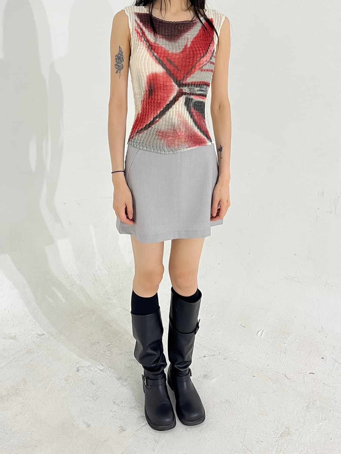 Ptinting pleats sleeveless top 상품이미지3