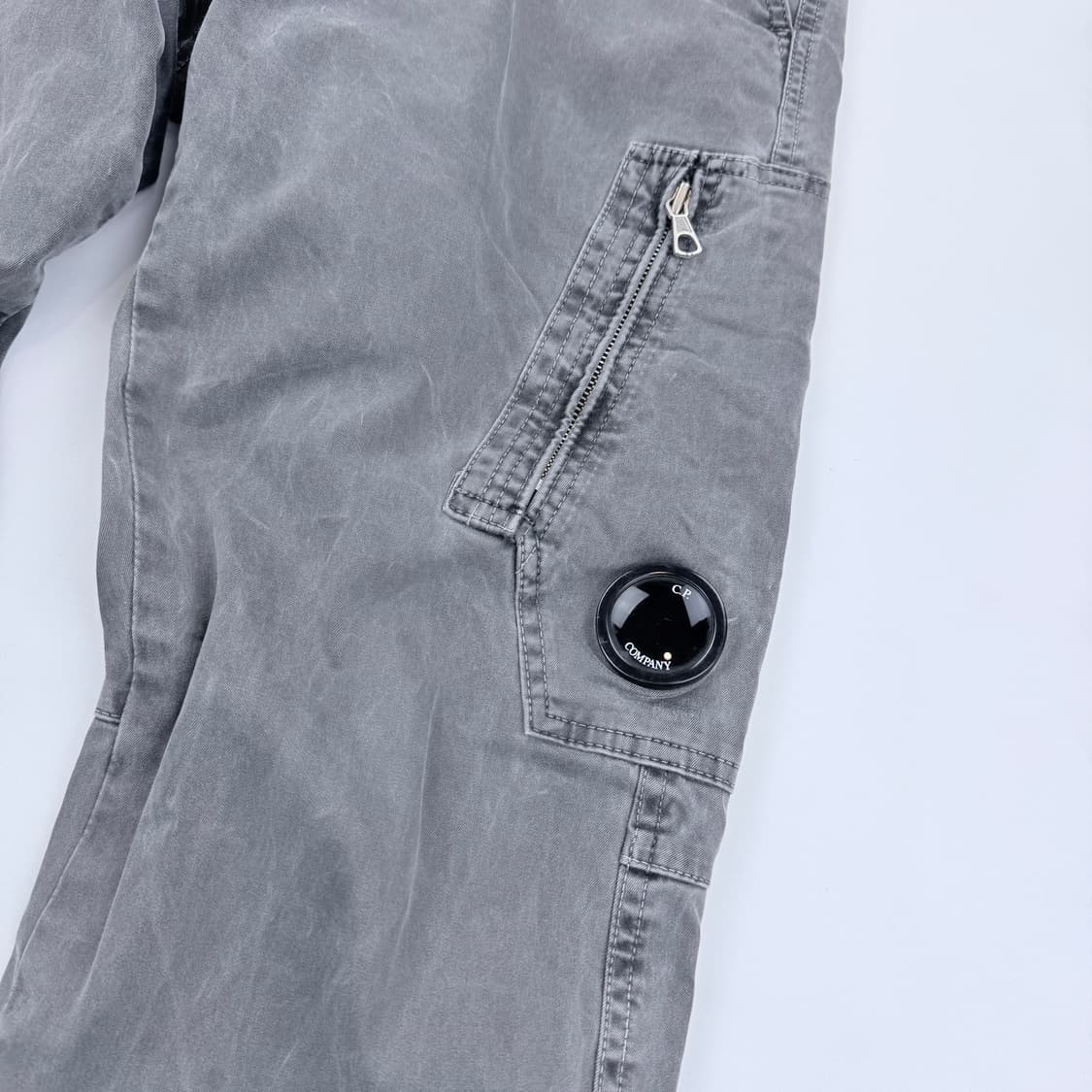 CP컴퍼니 가먼트다잉 렌즈 카고팬츠 31인치 정품 상품이미지3