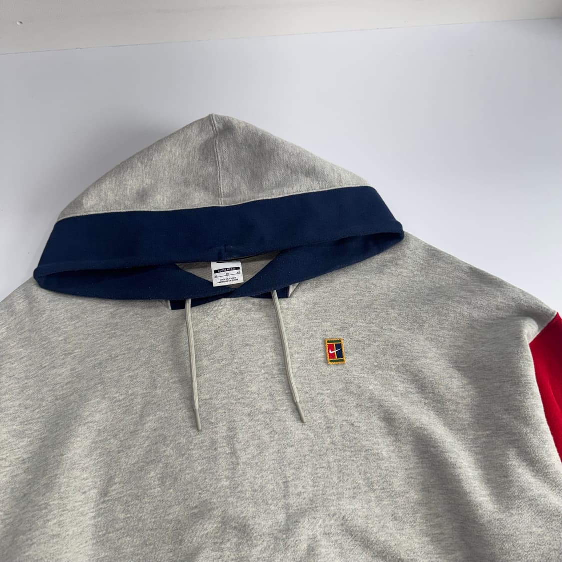 Nike 나이키 스몰로고 그레이 배색 후드티  상품이미지4