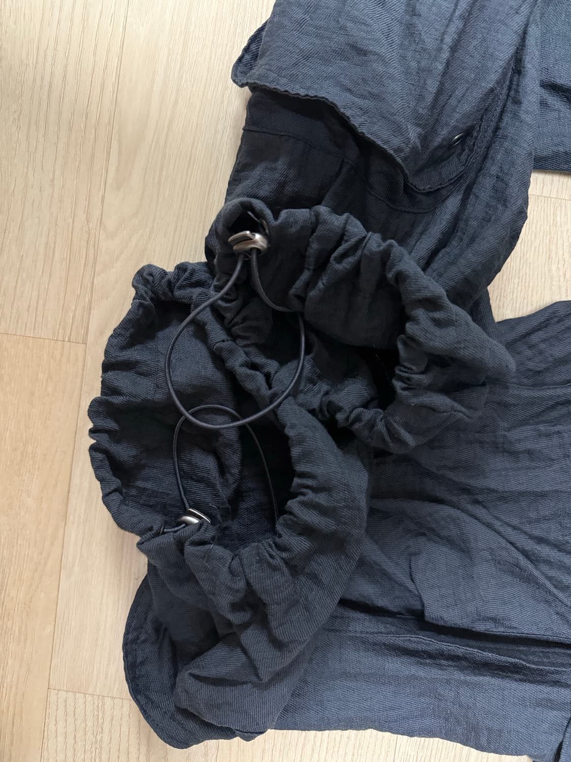 허그유어스킨 린넨 카고 팬츠 차콜 linen cargo pants 상품이미지5