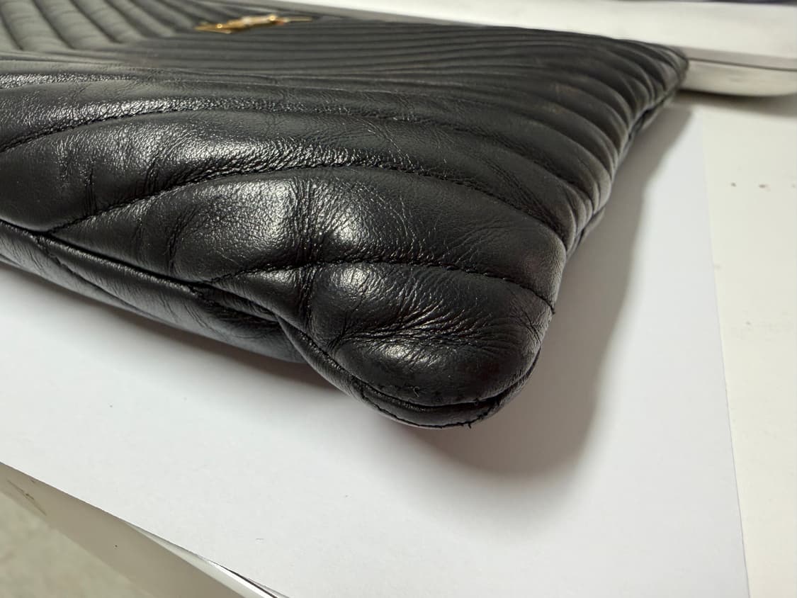 [정품] 입생로랑 모노그램 마틀라세 클러치  상품이미지3