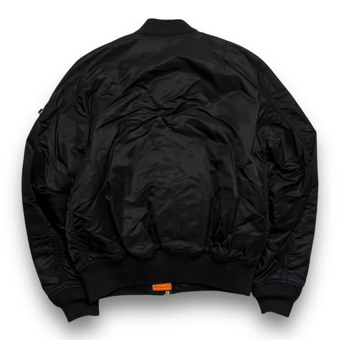 알파 인더스트리 리버시블 Ma-1 다크 슬림 항공점퍼 상품이미지5