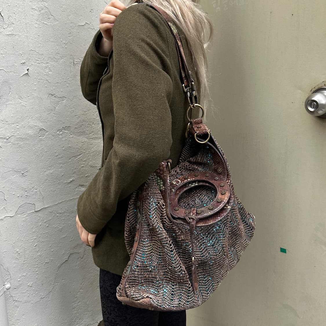 00s 게스 컬렉션 XL 레더 폴드오버 빅백 상품이미지9