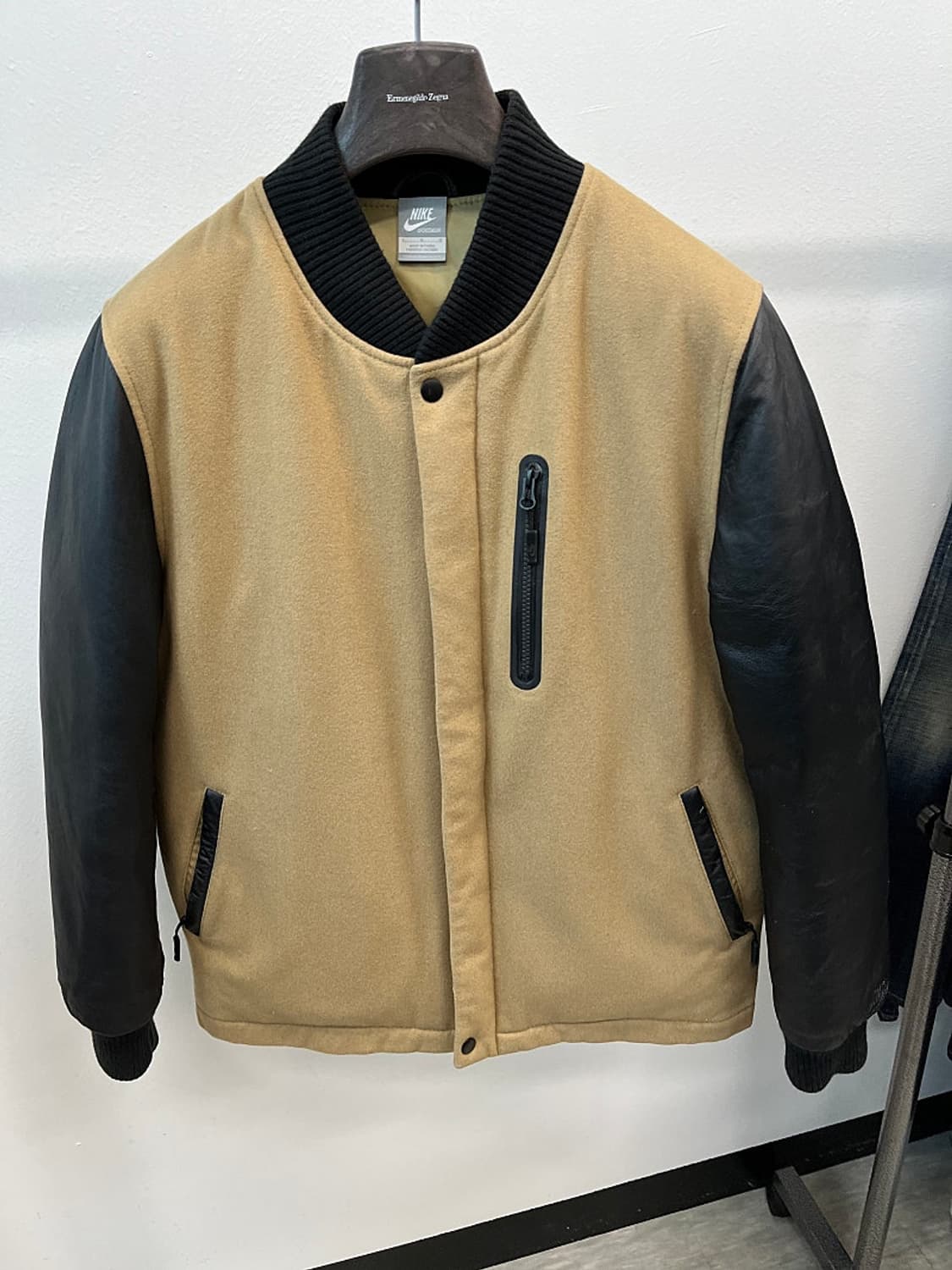 100-105) 나이키 구스다운 바시티  상품이미지4