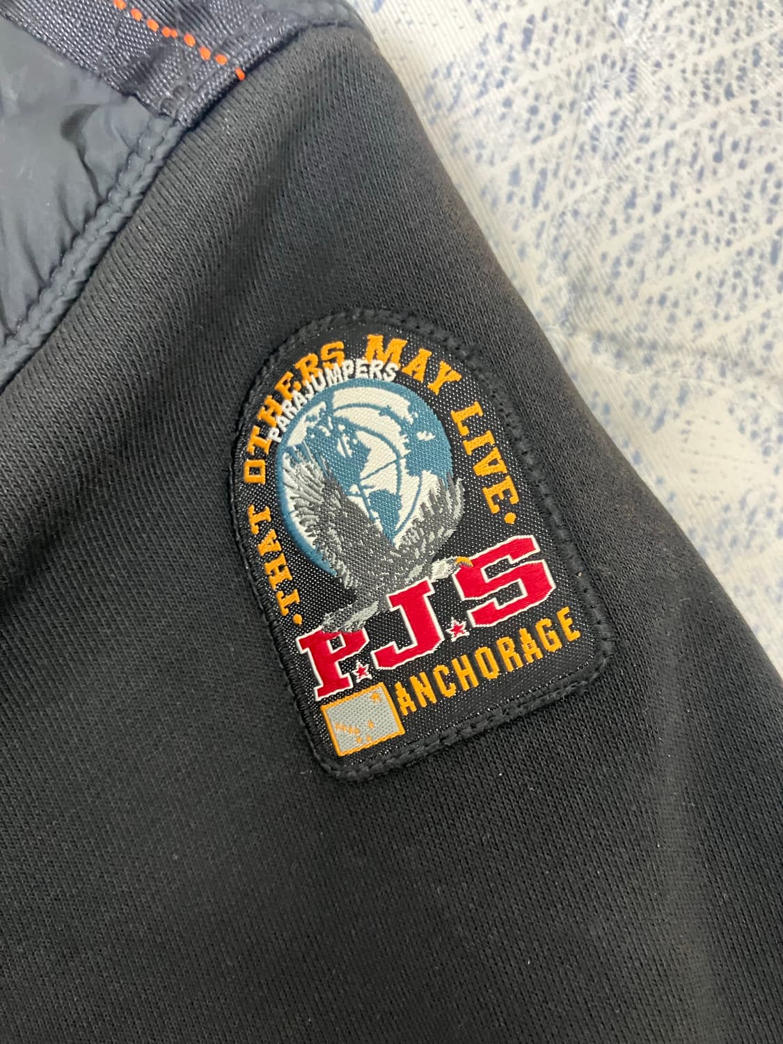 파라점퍼스 엘리엇 경량패딩 상품이미지4