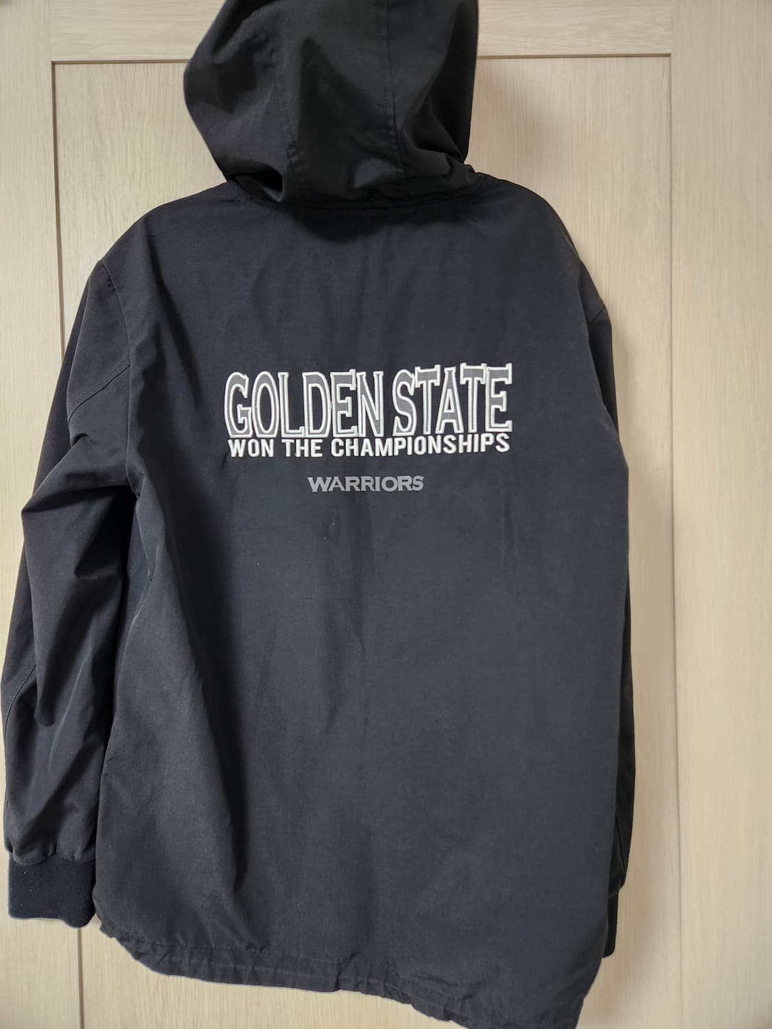 엔비에이(NBA) 골든스테이트 아노락 후드 점퍼 사이즈M 상품이미지2